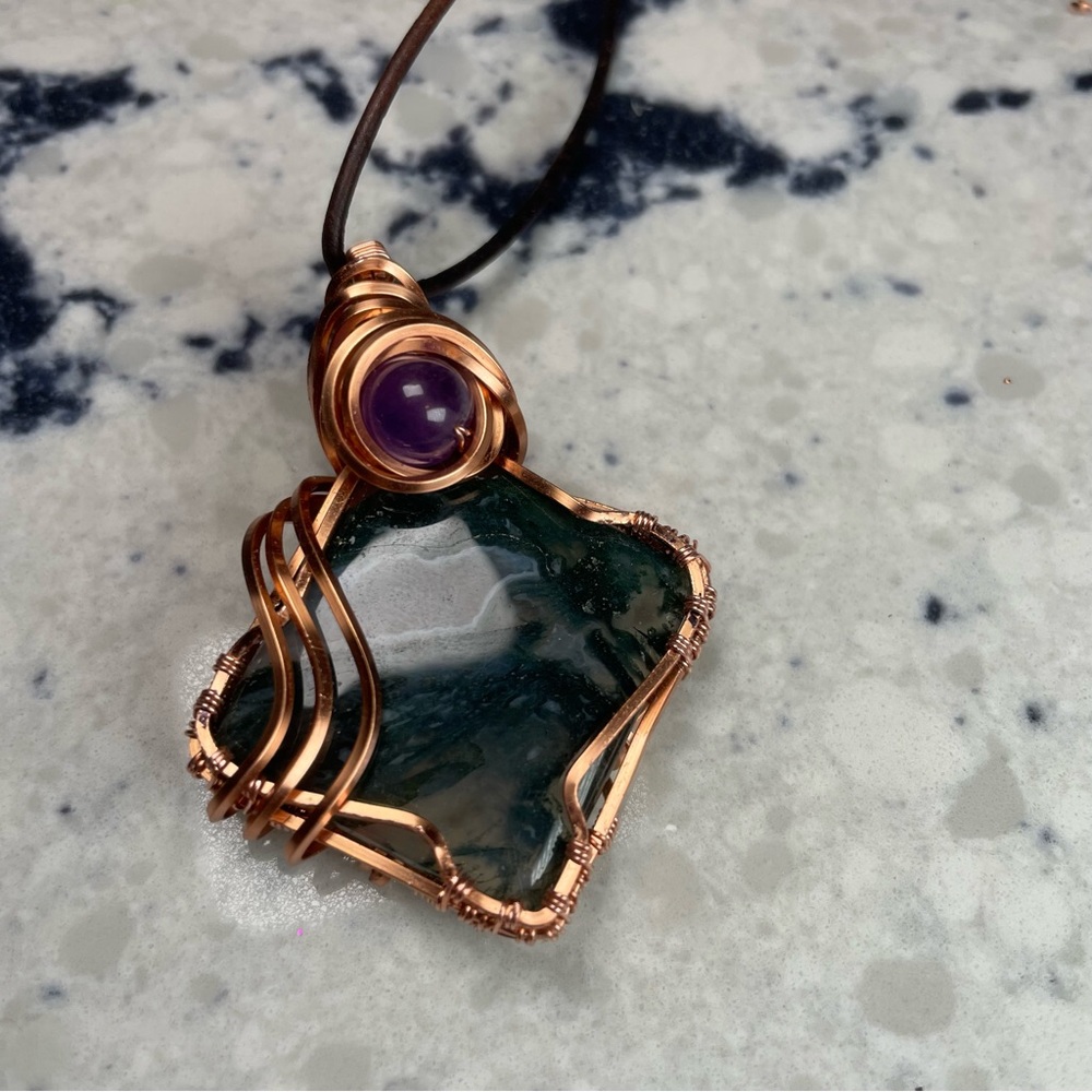 Moss Agate Crystal Pendant With Amethyst Leather Cord Artisan Boho - Picture 11 of 15